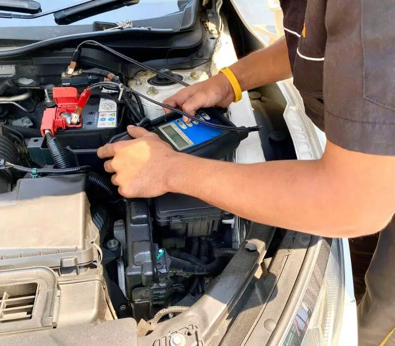 should you disconnect car battery when charging