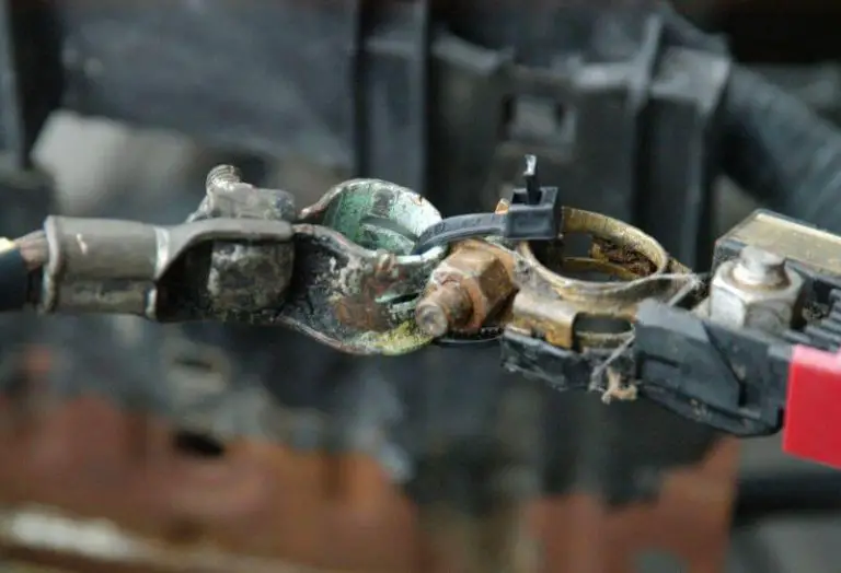 What Happens If You Touch Both Battery Cables Together? Power Clues